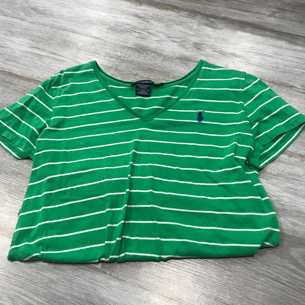 Polo v neck